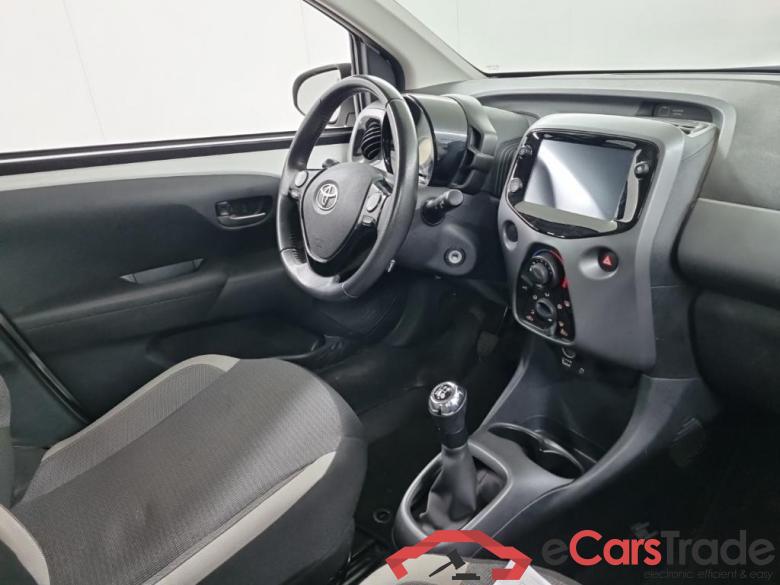 TOYOTA Aygo 1.0 VVT-i x-play 5D 53kW #6