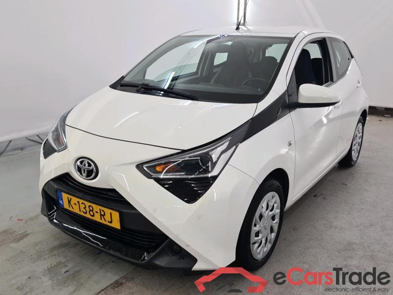 Toyota AYGO 1.0 VVT-i x-play x-shift 5d #1