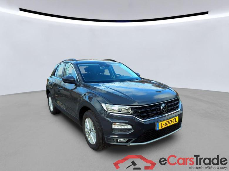 VOLKSWAGEN T-Roc 81 kW #4