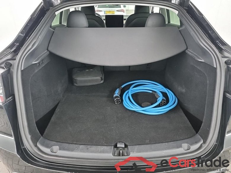 Tesla Model Y Long Range Dual Motor AWD 5D 378kW #5