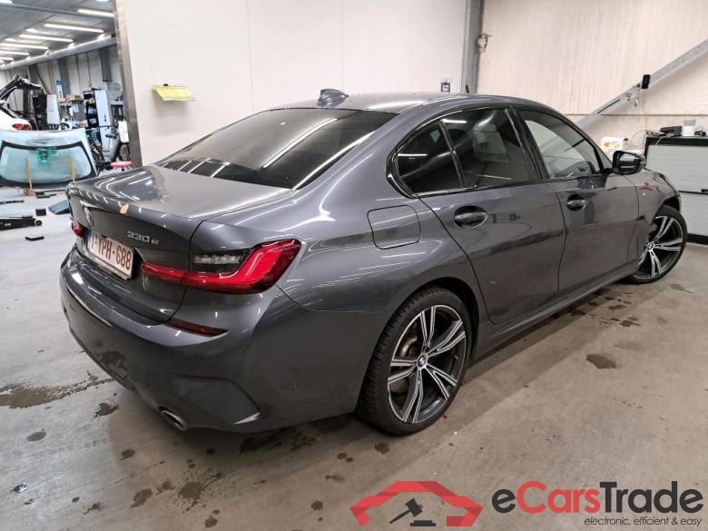 BMW - BMW 3 BERLINE 330e 292PK Pack Business M Sport With Sport Seats & Electric Sunroof * HYBRID * #2