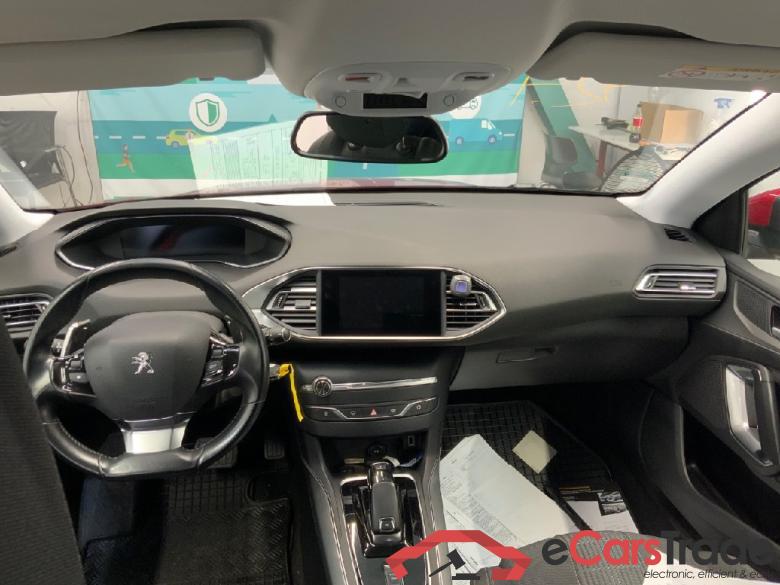 308 SW Allure 1.5 HDi 96KW AT8 E6d #3