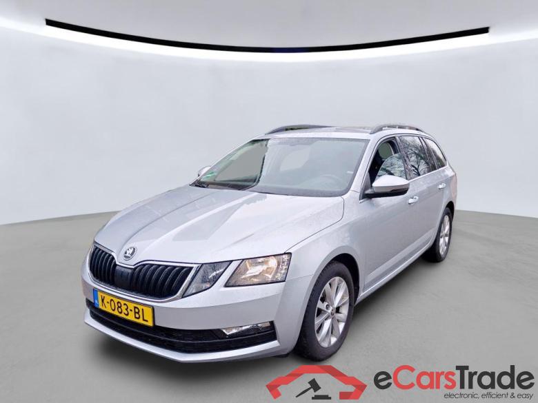 SKODA Octavia Combi 85 kW #1