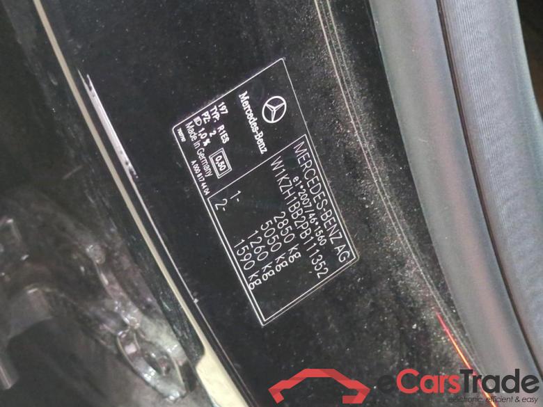 E -Klasse T-Modell E 300 de 4Matic (213.211)Avantgarde 2.0 225KW AT9 E6d #4