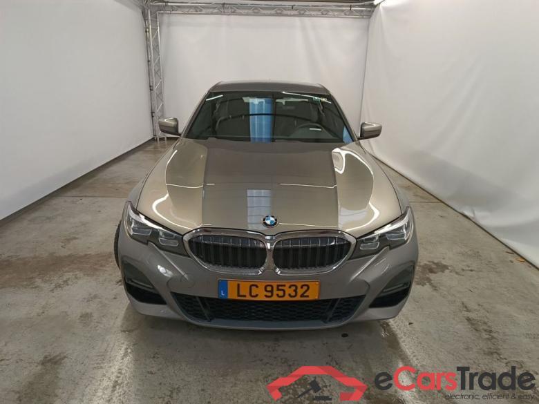 BMW 3 DIESEL - 2019 320 dA 190 MHD AdBlue 4d #5