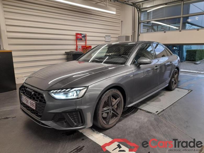 AUDI A4 40 TFSI S line S tronic #1