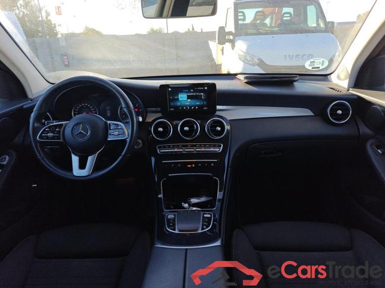 MERCEDES-BENZ Clase GLC / 2019 / 5P / todoterreno GLC 200 d 4MATIC #3