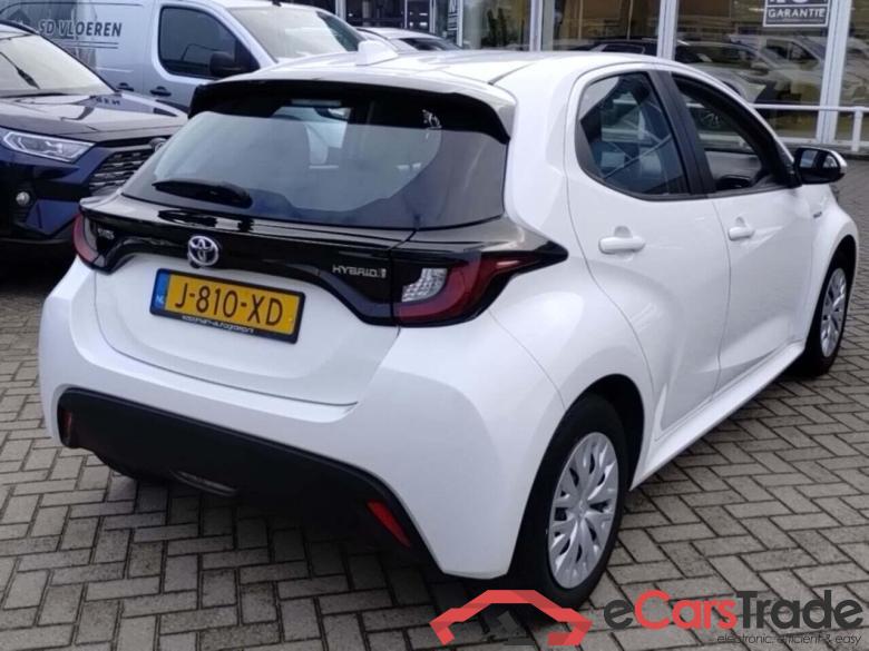 TOYOTA YARIS 1.5 Hybrid Active #4