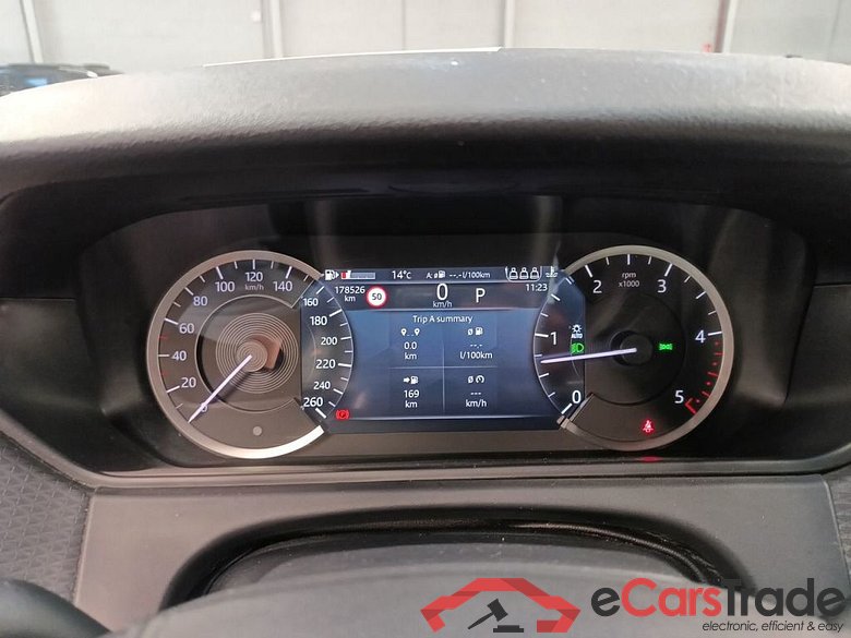 LAND ROVER RANGE ROVER VELAR DIESEL 2.0 TD4 200 MHEV D200 5d #6