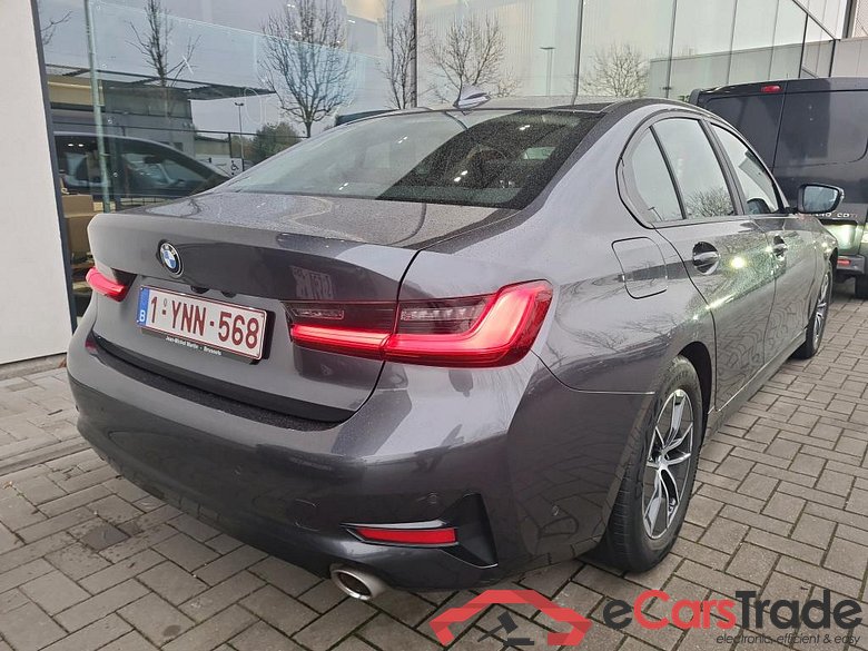 BMW 3 - 2019 318iA OPF #4
