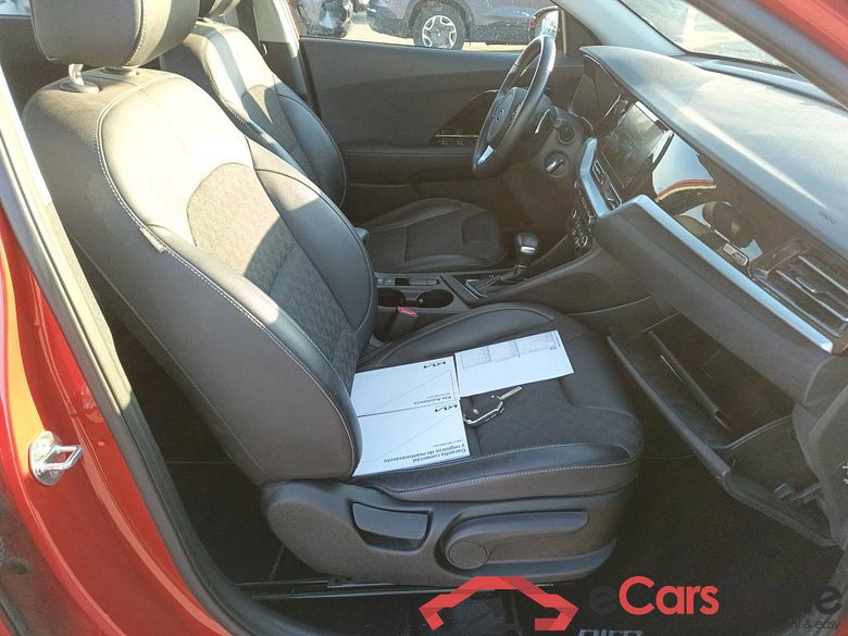 KIA Niro / 2019 / 5P / crossover 1.6 GDi HEV 104kW (141CV) Drive #6