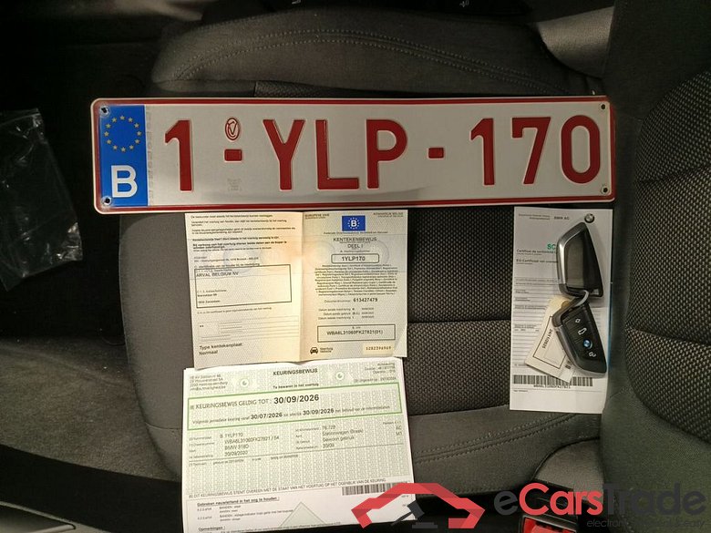 BMW 3 Reeks Touring 318dA (110 kW) 5d #4