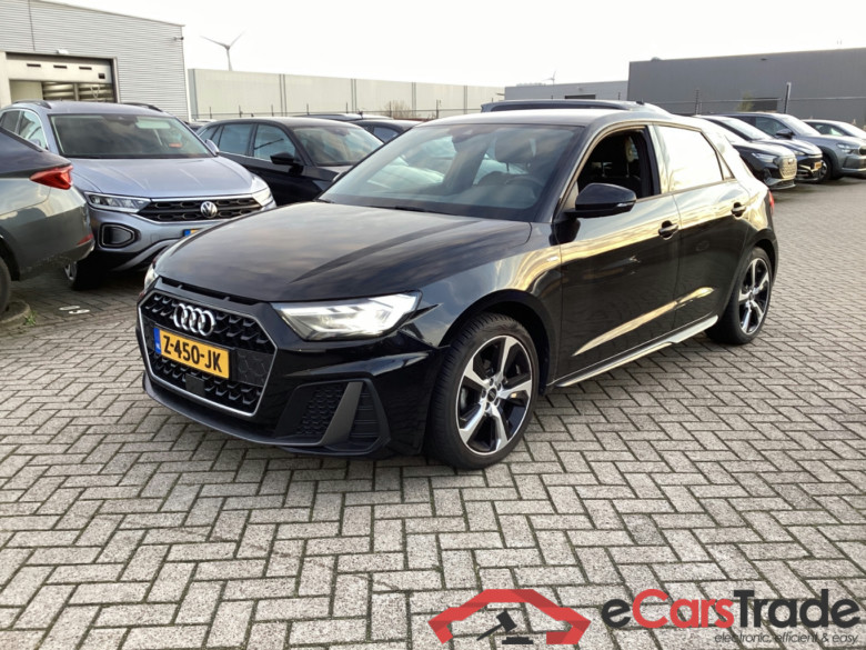 AUDI A1 SPORTBACK 25 TFSI S edition #1