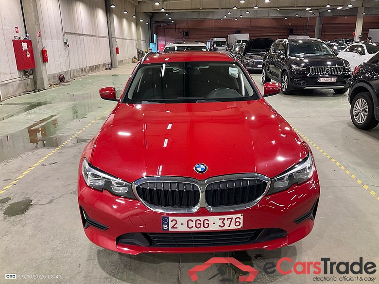 BMW 3 SERIES TOURING 2.0 318DA (100KW) TOURING #2
