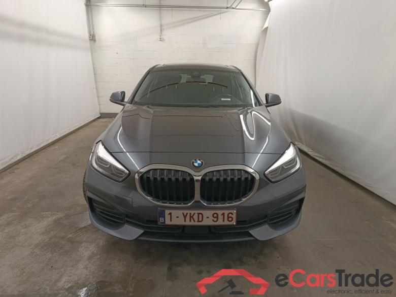 BMW 1 Reeks Hatch 118iA (103 kW) 5d #5