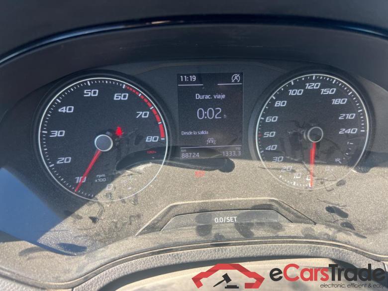 SEAT Arona / 2017 / 5P / todoterreno 1.0 TSI 85kW (115Cv) Style Edition Eco (CX) #5