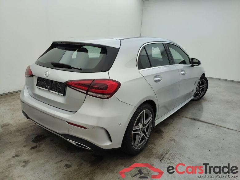 Mercedes-Benz A-Klasse A 180 Aut. 5d #2