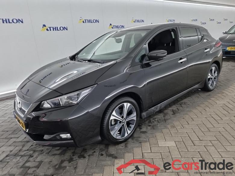 NISSAN LEAF N-CONNECTA 40kWh 5D uitlopend #1