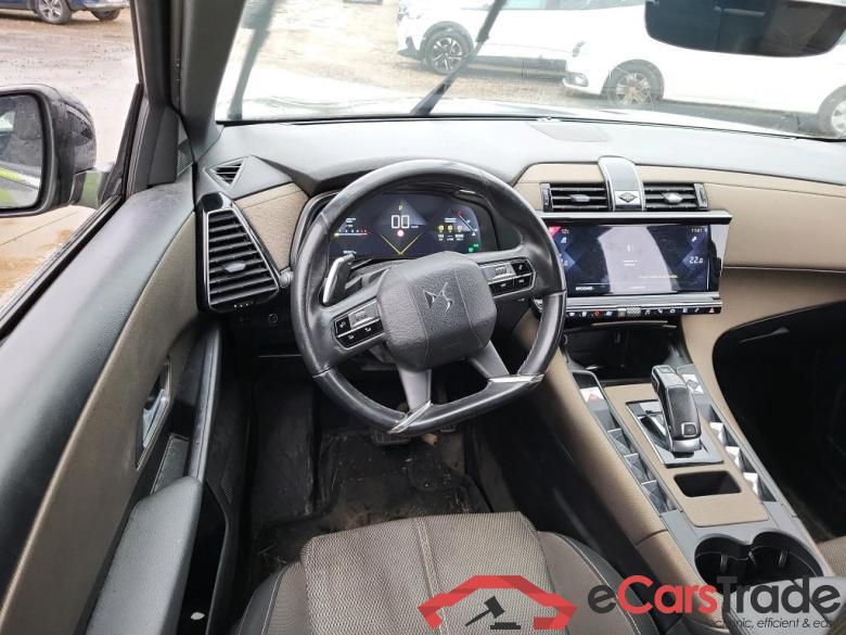 DS DS 7 Crossback / 2017 / 5P / todoterreno BlueHDi DE 96kW (130CV) Auto. CHIC (AC) #3