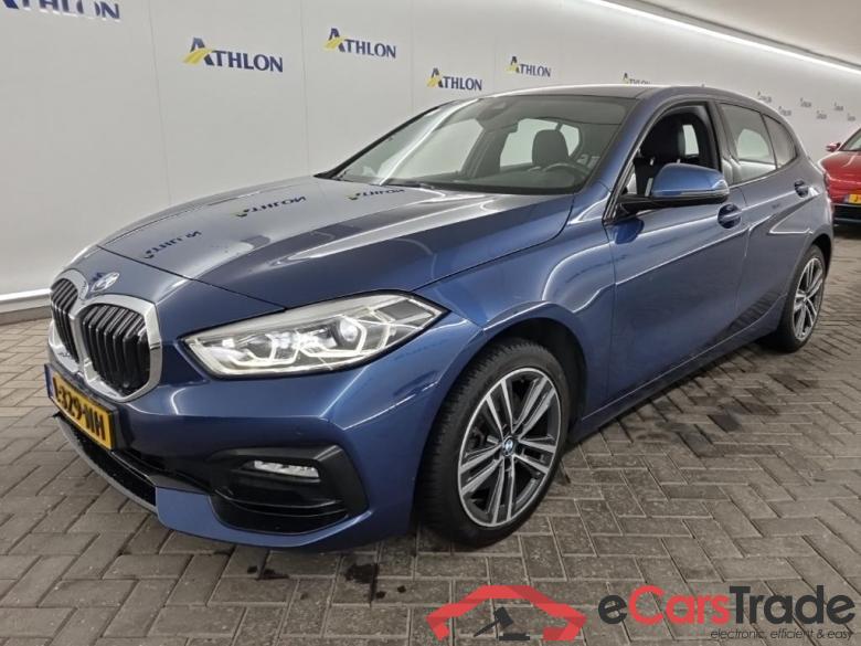 BMW 1-serie 118iA 5D 100kW #1