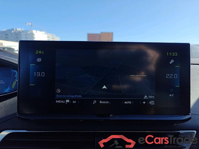 Peugeot 3008 1.6i Plug-In Hybrid Allure Aut. LED I-Cockpit Navi 1/2 Leather KeylessGo Klima PDC ... #4