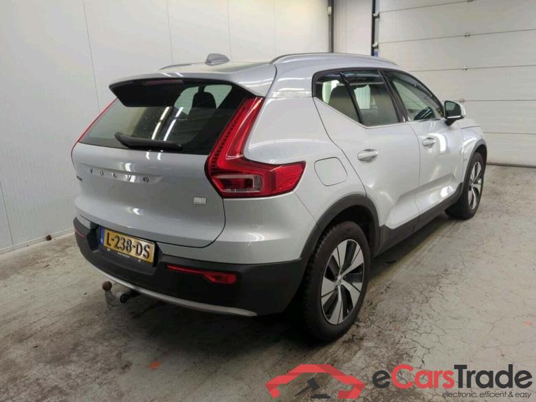 VOLVO XC40 1.5 T4 Rech InscrExp #2