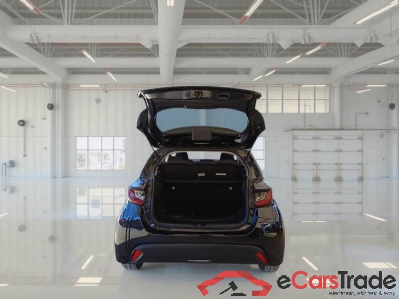 TOYOTA YARIS / 2020 / 5P / BERLINA HYBRID BUSINESS MY21 #5