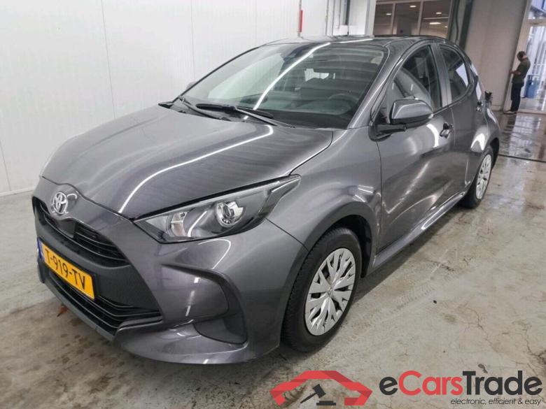 TOYOTA Yaris 1.5 VVT-i Active #1