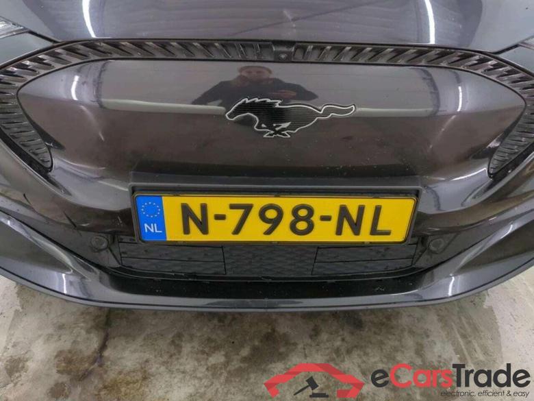 FORD Mustang Mach-E RWD 75 kWh #4