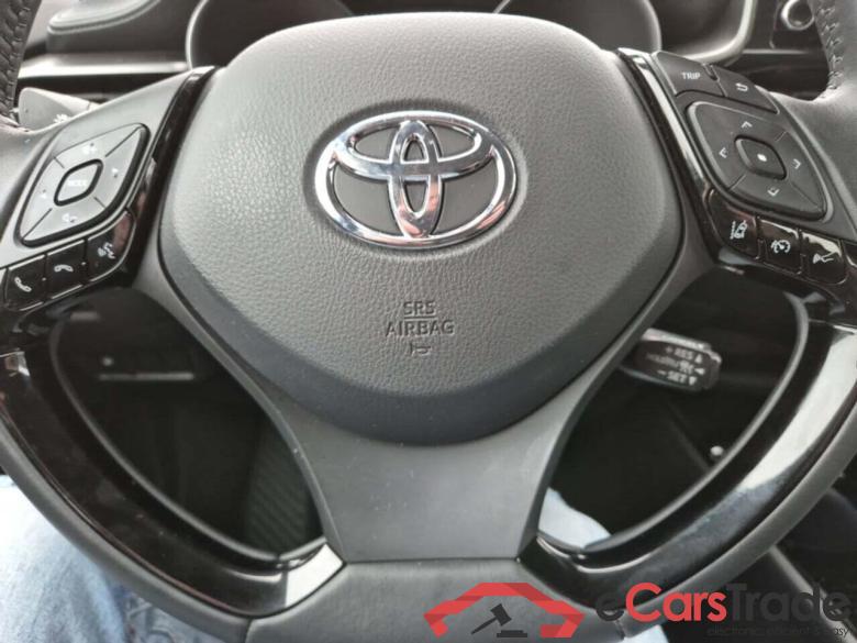 TOYOTA C-HR 2.0 Hybrid Dynamic #6