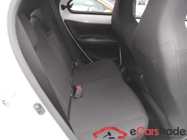 TOYOTA Aygo X 1.0 VVT-i S-CVT Pulse #5