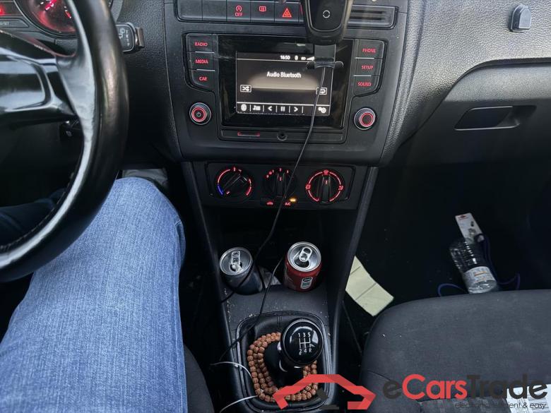 VOLKSWAGEN Polo Polo Trendline 1.0  BlueMotion Technology 55 kW (75 ch) 5 vitesses manuel #6