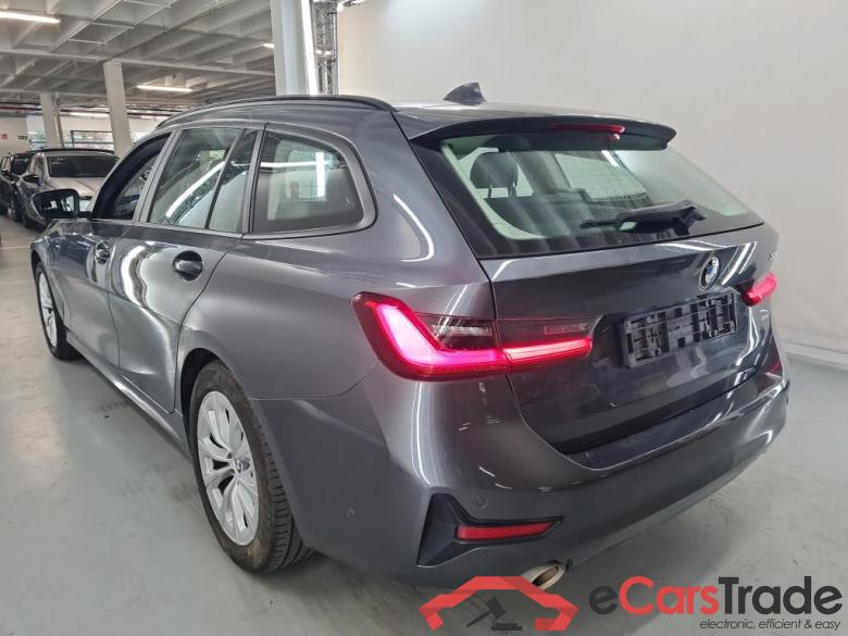 BMW 3 TOURING - 2019 330eA PHEV #3