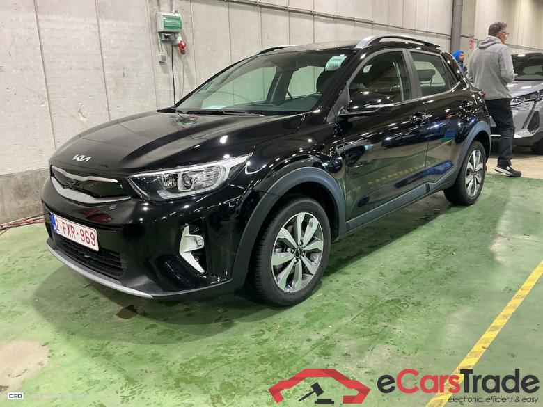 KIA STONIC 1.2 PULSE #1