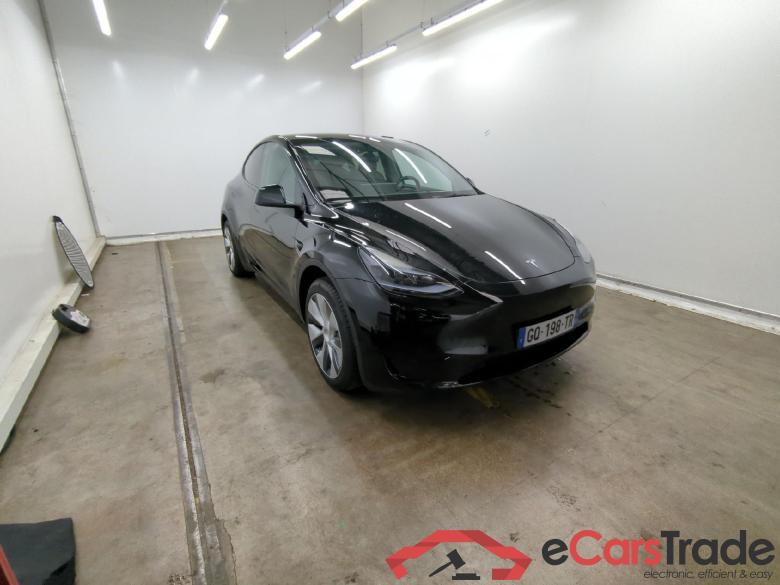 TESLA Model Y / 2021 / 5P / SUV RWD #6