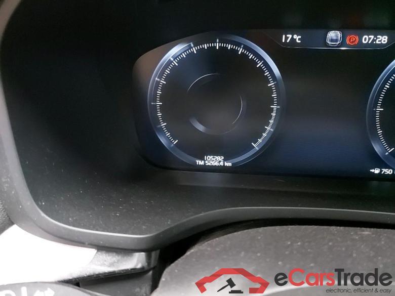 VOLVO - VOL V60 D3 150PK Momentum Core With Sensus Navigation & Park Assist Pack #5