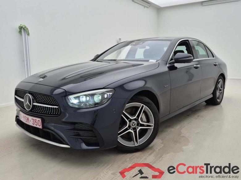 MERCEDES-BENZ E-KLASSE 300 E AMG LINE G-TRONIC #1