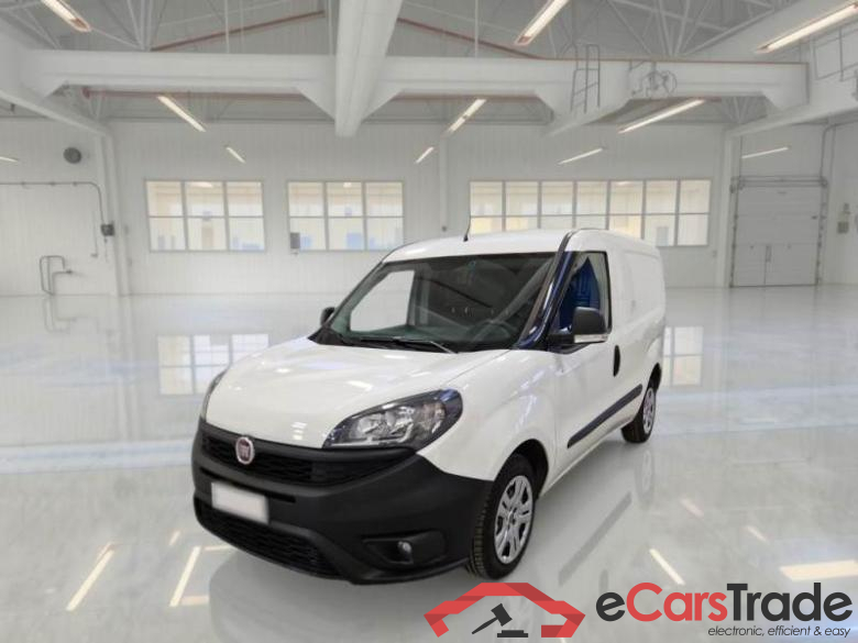 FIAT DOBLÒ CARGO / 2014 / 4P / VETT. FURGONATA CH1 LOUNGE 1.6 MJET 105CV E6D-F SeS