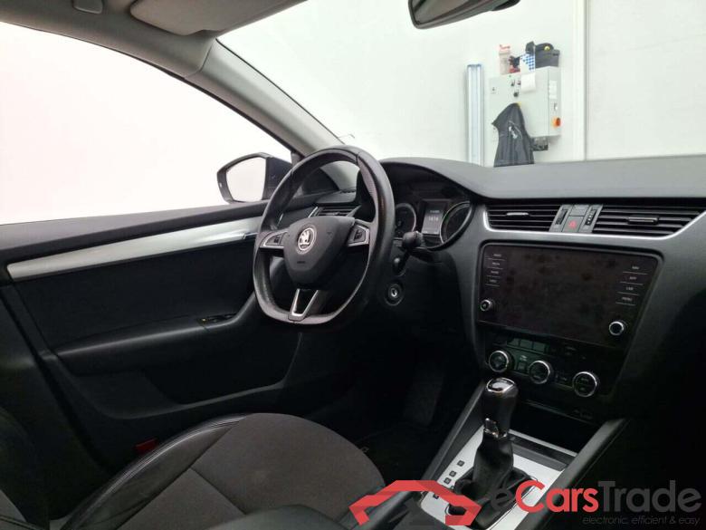SKODA Octavia Combi 1.5 TSI Business Edition DSG #3