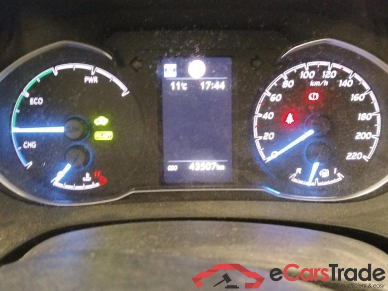 TOYOTA Yaris / 2017 / 5P / berlina con portón 1.5 100H Active #4