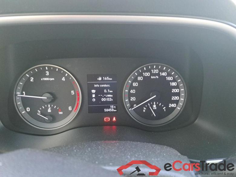 HYUNDAI Tucson / 2018 / 5P / todoterreno 1.6 CRDI 85kW (116CV) 48V SLE 4X2(SP)(SL) #4