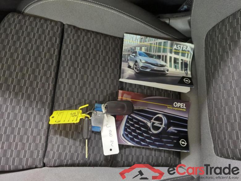 Opel Astra Sports Tourer 1.2 turbo 96kW Edition 5d #4