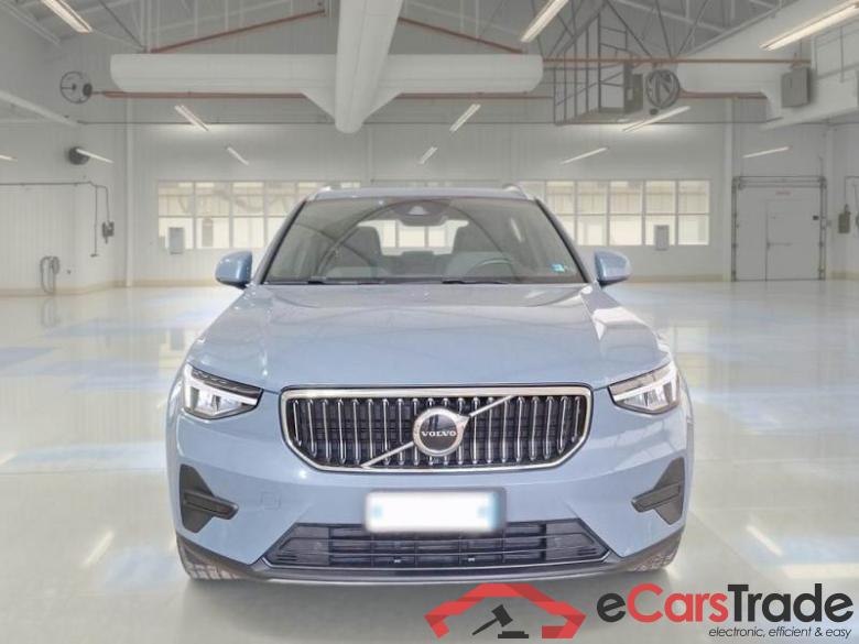 VOLVO XC40 / 2021 / 5P / SUV T5 RECHARGE PLUG-IN AUTO CORE #6