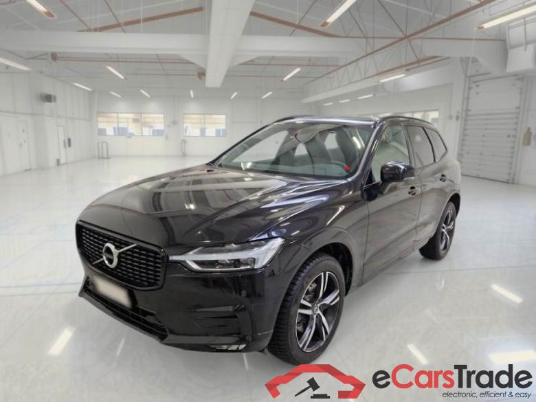 VOLVO XC60 / 2017 / 5P / SUV D4 GEARTR. R-DESIGN #1