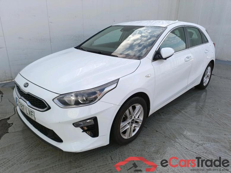 KIA Ceed / 2018 / 5P / berlina con portón 1.0 T-GDi 74kW (100CV) Drive #1