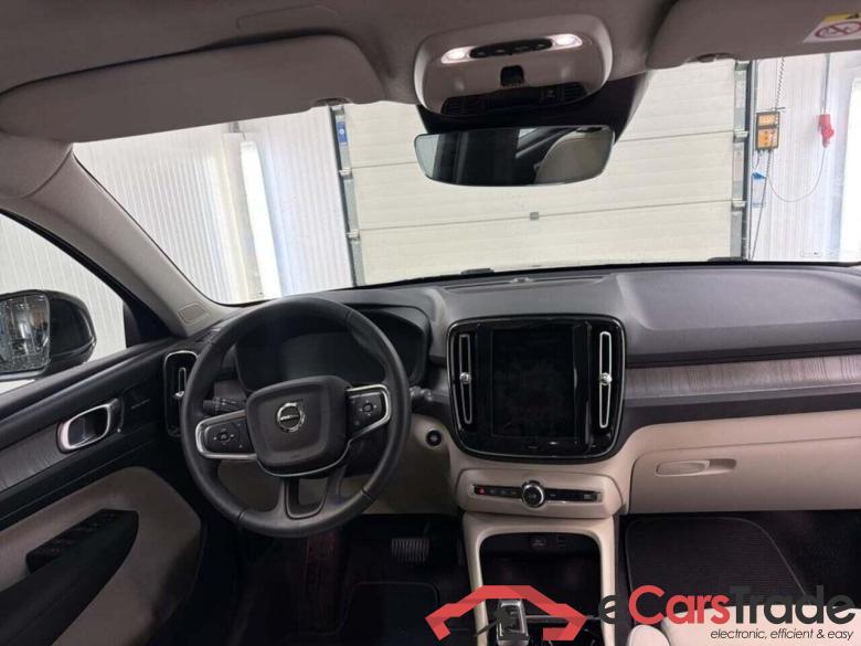 VOLVO XC40 1.5 T5 Rech. Inscr. #3