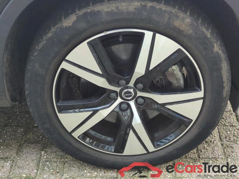 VOLVO XC40 300 kW #6