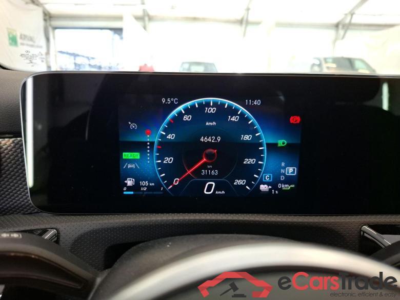 MERCEDES-BENZ Classe A Compact / 2018 / 5P / Berline A 250 e Progressive Line 8G-DCT #6