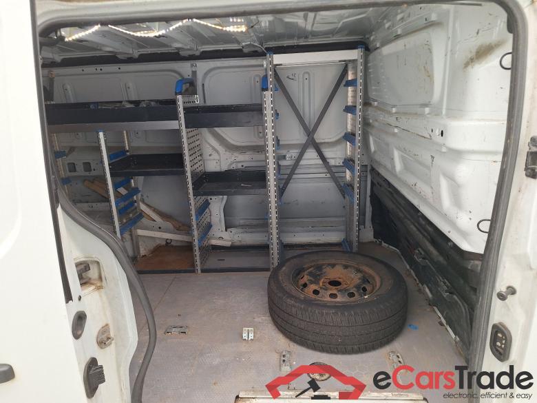 Renault, _Trafic '14, Renault Trafic L2H1 dCi 120 Grand Confort 2.9T 4d #4