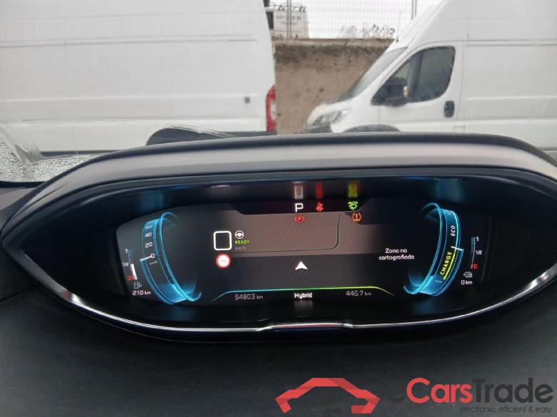 PEUGEOT 3008 Hybrid / 2020 / 5P / todoterreno 225 e-EAT8 GT #4